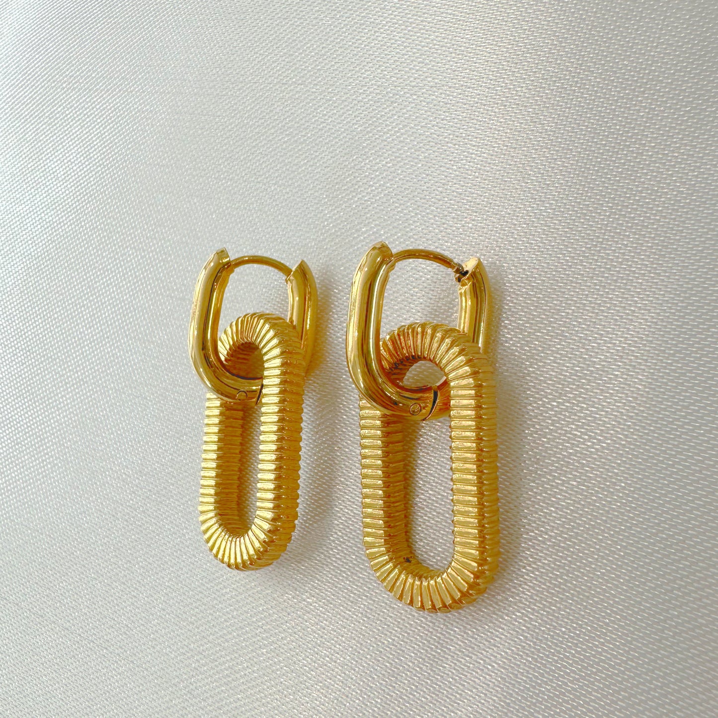 Archie Gold Hoops