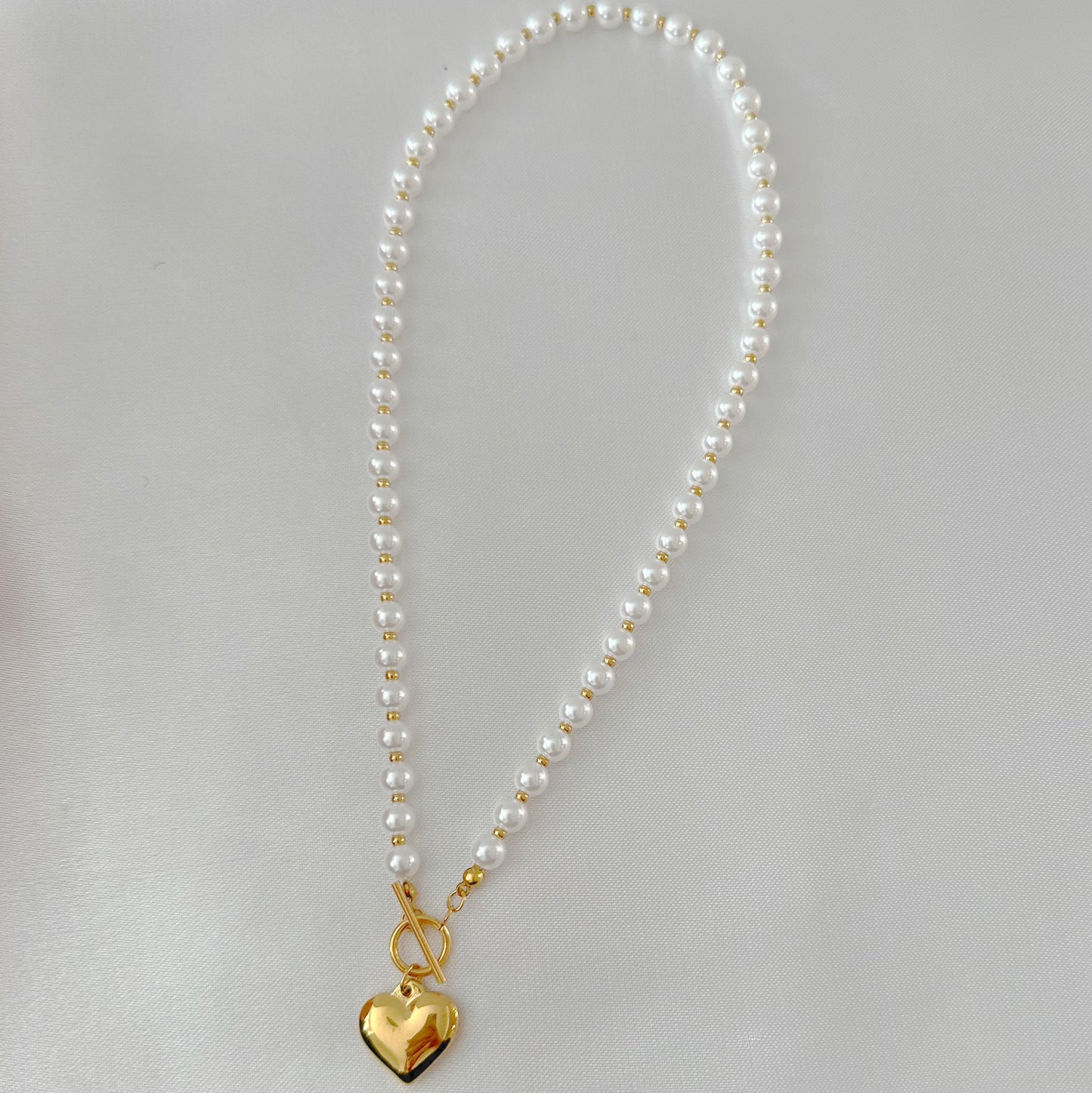 Amour Pearl Necklace