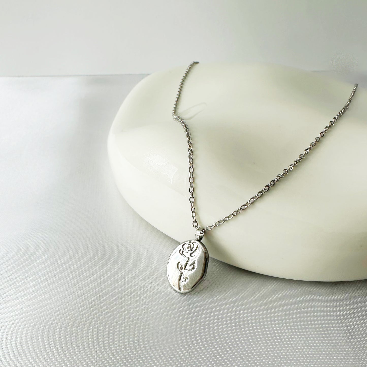 Flora Charm Necklace