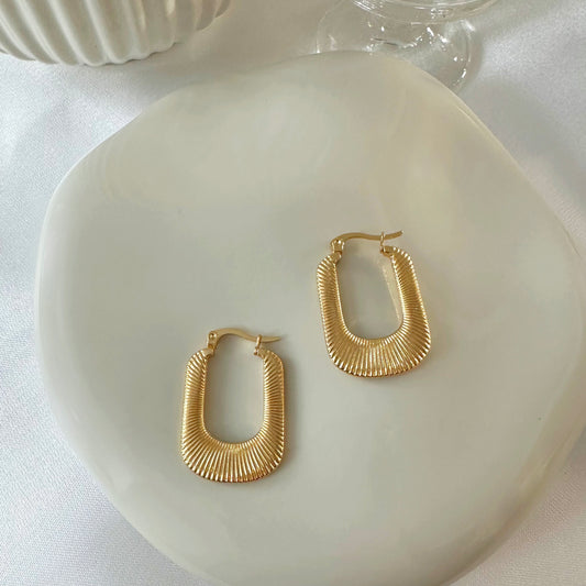 Astrid Gold Earrings