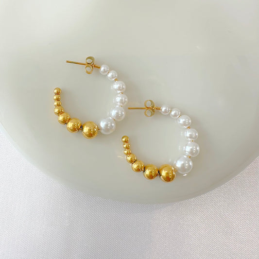 Luna Pearl Hoops